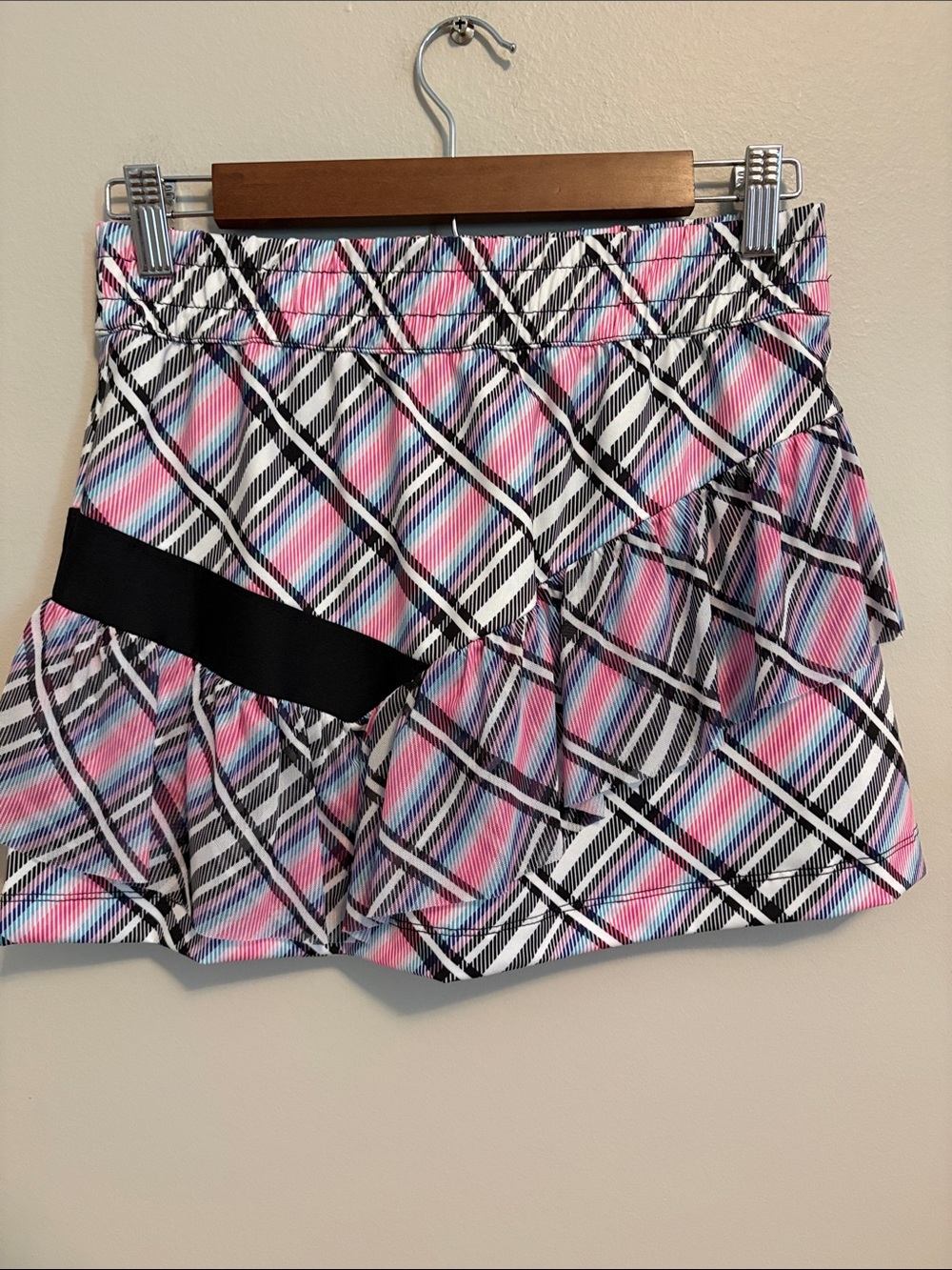 Lucky in Love Pink, Black & White Plaid Ruffle Skort NWOTS